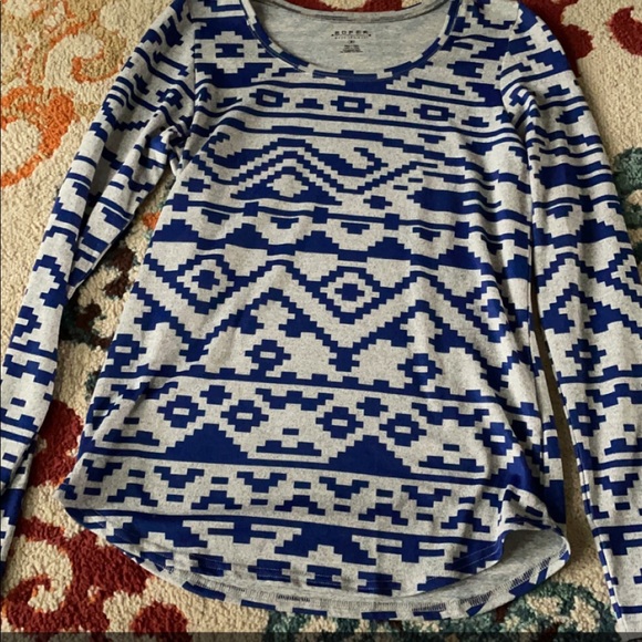 Aztec Shirt - Picture 1 of 1